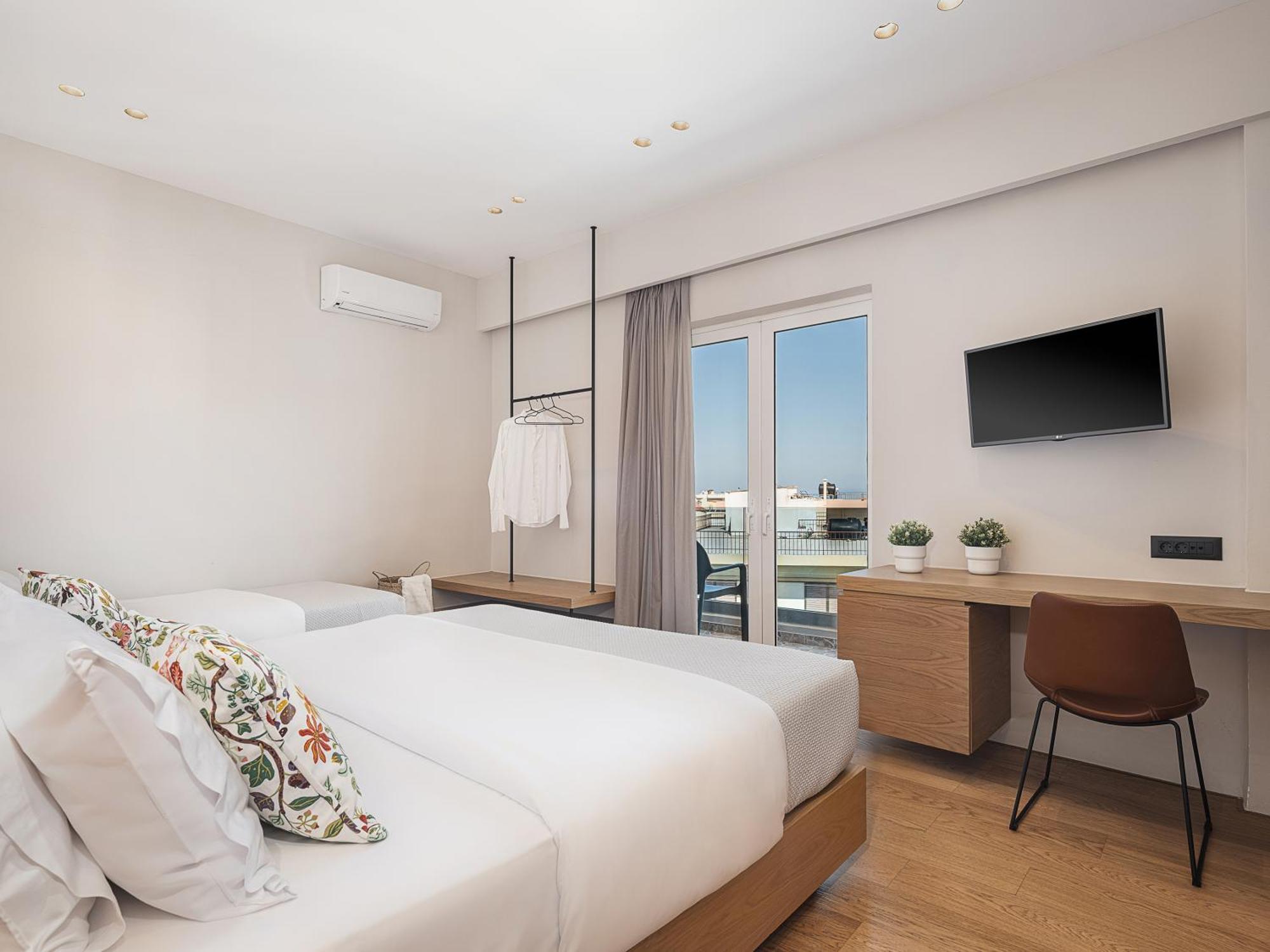 Theofilos City Hotel Ханья Экстерьер фото